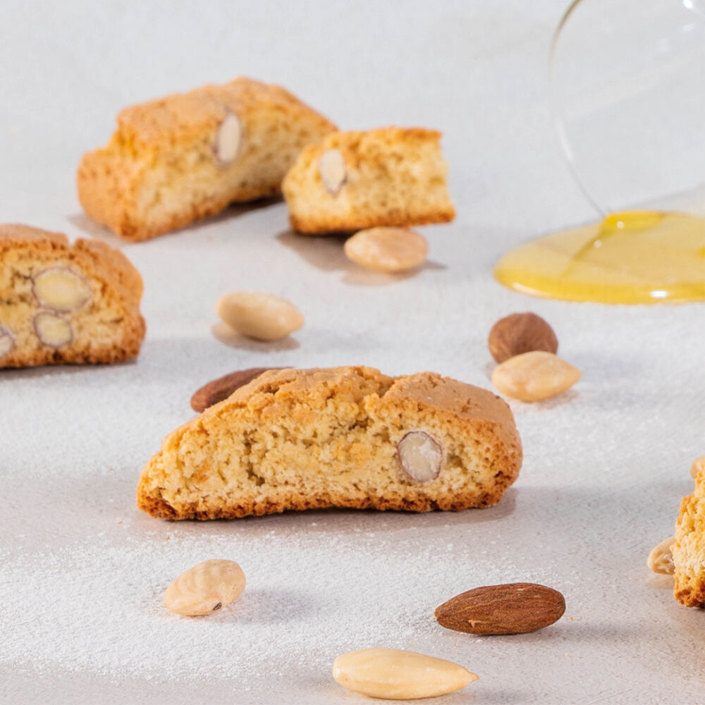 CANTUCCI con MANDORLE - Delizie D'Italia